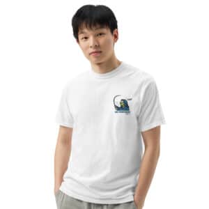 Man wearing Obi Pompanobi Fishing Beach Scene Design White color T-shirt