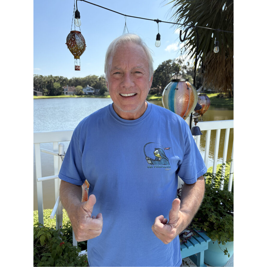 Les wearing Comfort colors tee two thumbs up!